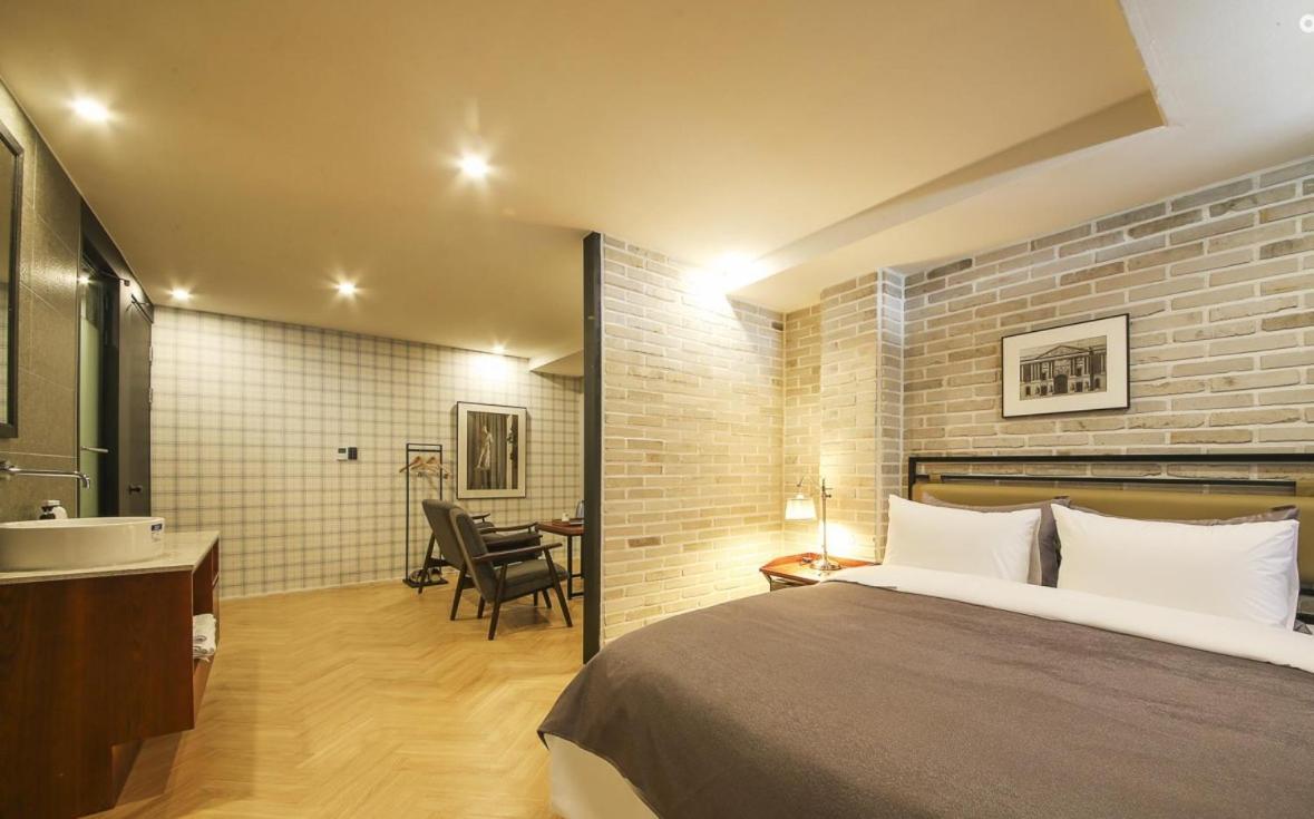Brown Dot Hotel Gwangan Beach Busan Ngoại thất bức ảnh